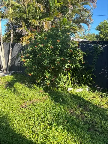 $1,199,999 | 3261 Oleander Way, Lauderdale-by-the-Sea, FL 33062