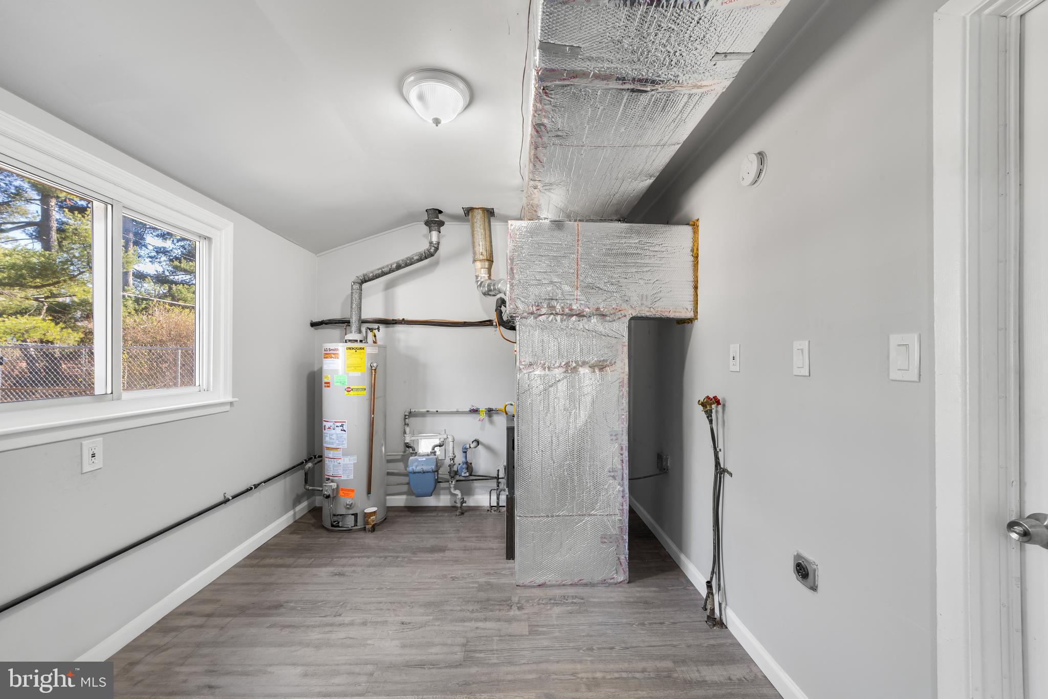 147 Somerset Drive Willingboro, NJ 08046 - Photo 16 of 34