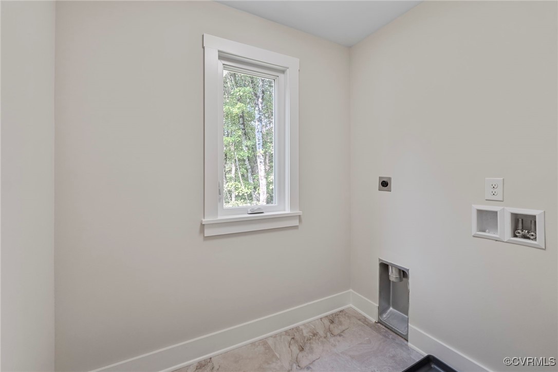 34 Turkeysag Trail Palmyra, VA 22963 - Photo 17 of 44 an empty room with a window