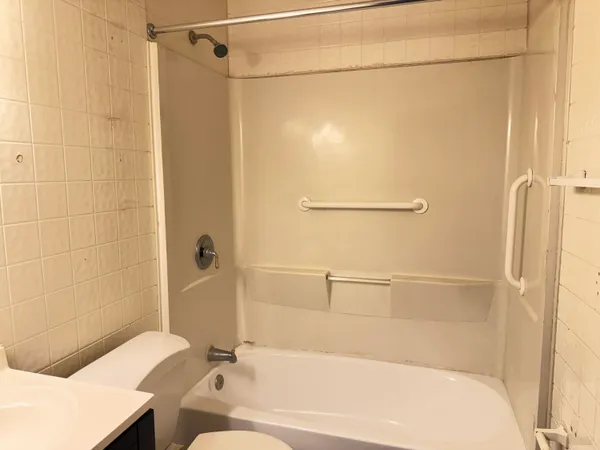 $149,900 | 21345 Inkster Road, Farmington, MI 48336