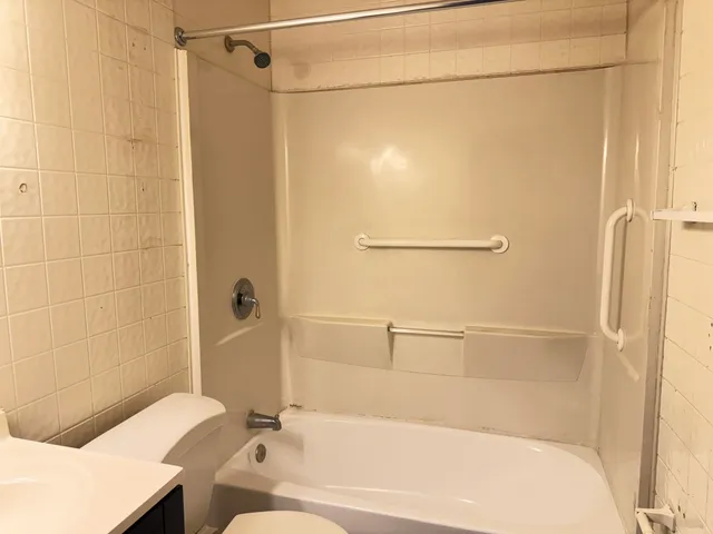 $165,000 | 21345 Inkster Road, Farmington, MI 48336