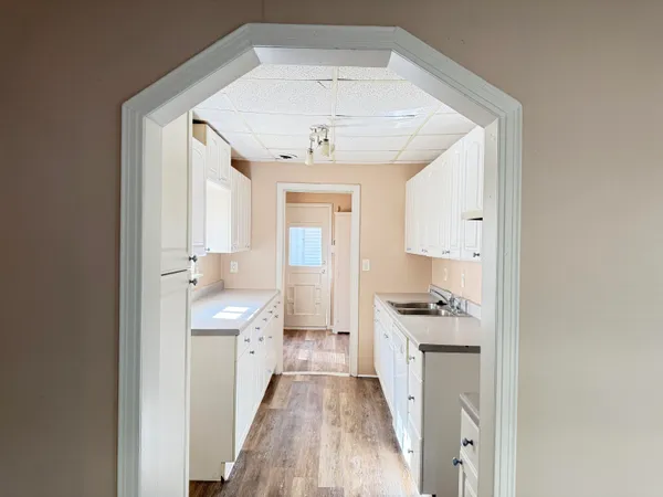 $149,900 | 21345 Inkster Road, Farmington, MI 48336