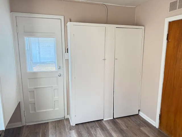 $165,000 | 21345 Inkster Road, Farmington, MI 48336