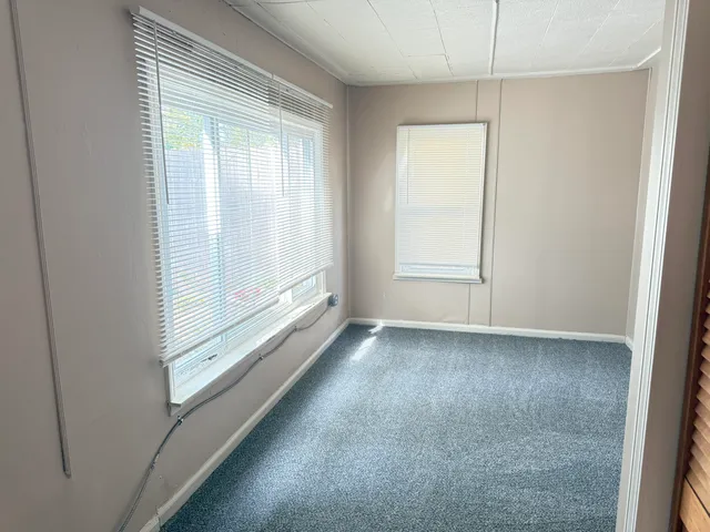 $165,000 | 21345 Inkster Road, Farmington, MI 48336