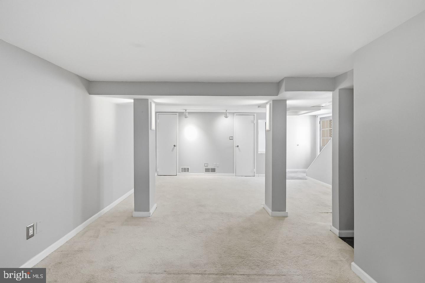 1706 North Glebe Road Arlington, VA 22207 - Photo 38 of 44 Gallery Image 38
