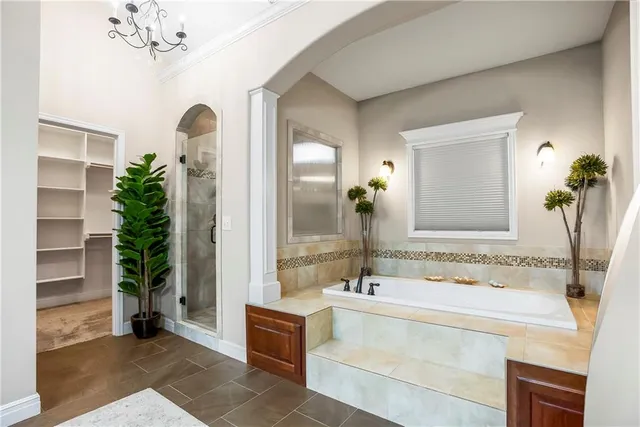 $794,000 | 12001 West 164th Street, Overland Park, KS 66221