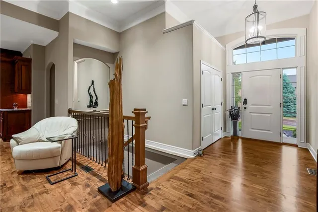 $794,000 | 12001 West 164th Street, Overland Park, KS 66221