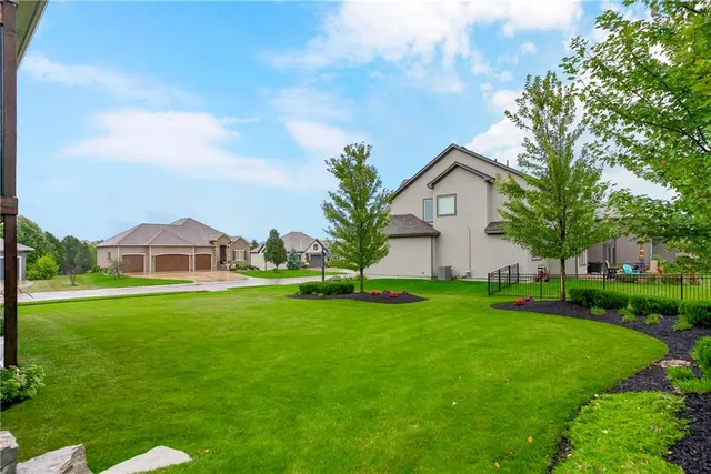 $794,000 | 12001 West 164th Street, Overland Park, KS 66221