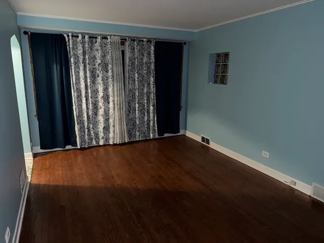 wooden floor in an empty room