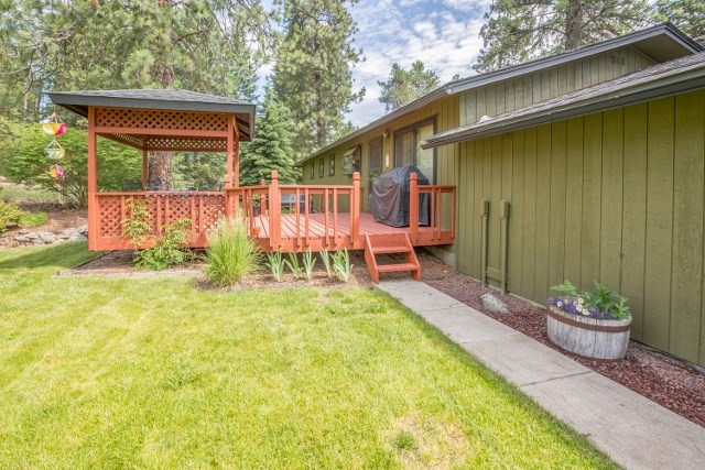 38811 North Valley Road Elk, WA 99009 - Photo 18 of 20