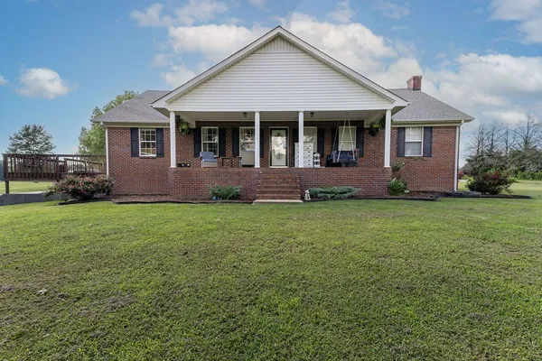 $767,500 | 187 North Old Military Road, Summertown, TN 38483