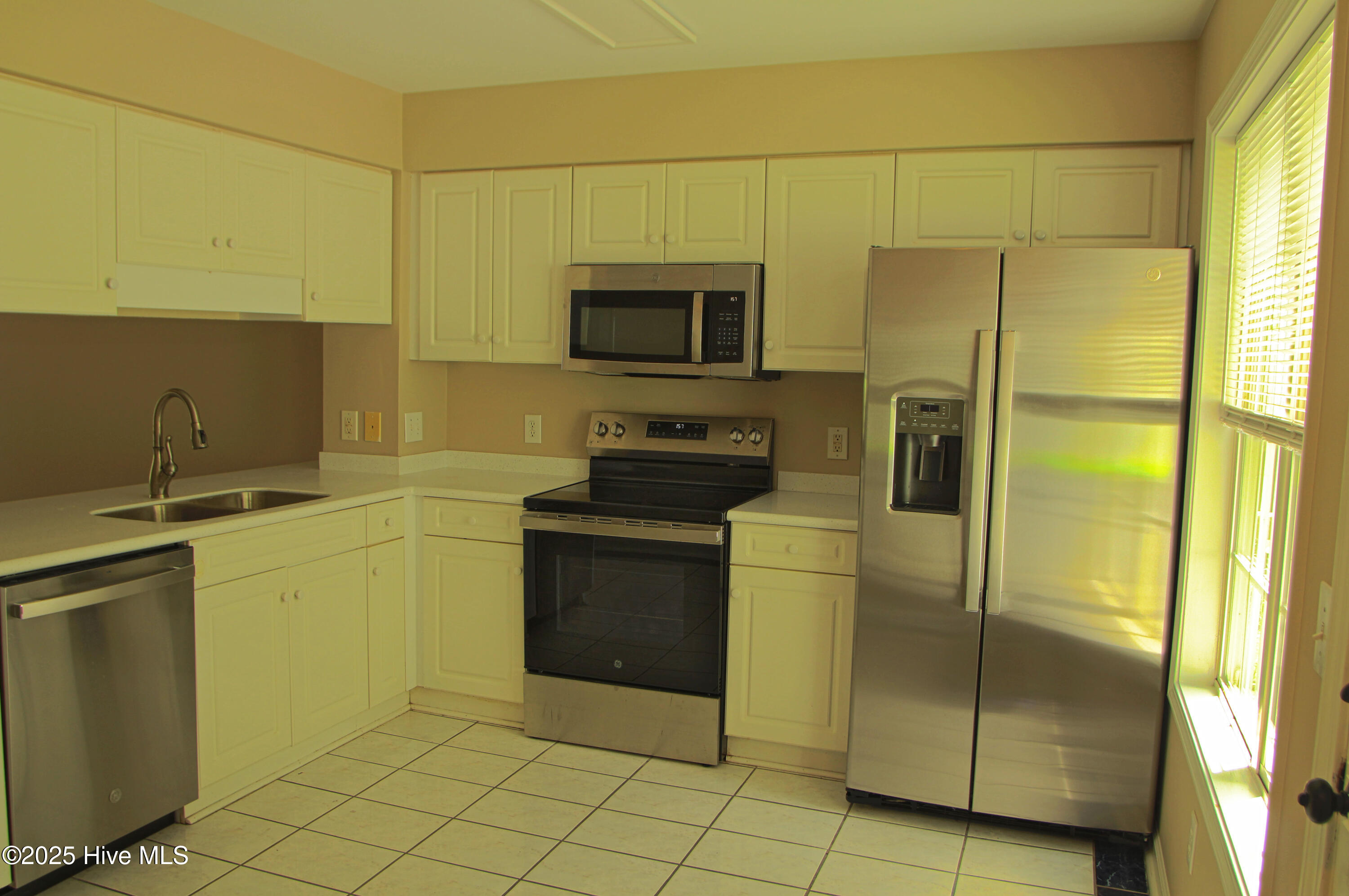 4910 Bridger Road, Unit 6 Shallotte, NC 28470 - Photo 10 of 20 Kitchen 2