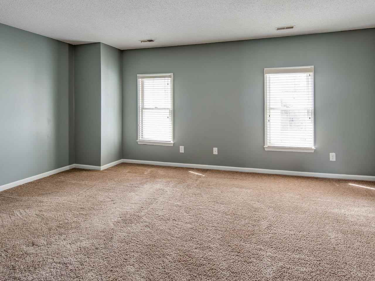 5611 Split Oak Way Raleigh, NC 27609 - Photo 6 of 11 Photo 6