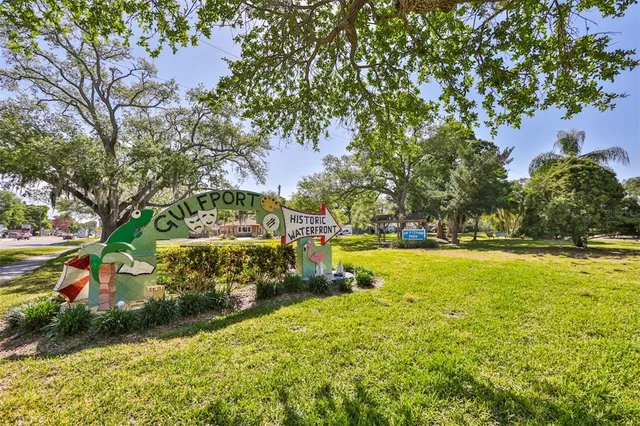 $275,000 | 2960 59th Street South, Unit 615, Gulfport, FL 33707