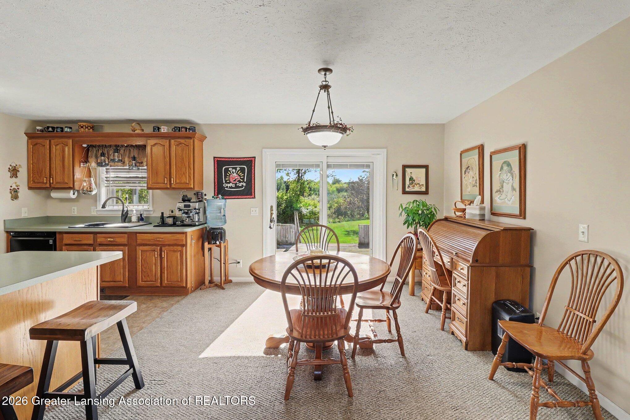 6753 West Howe Road Dewitt, MI 48820 - Photo 7 of 36 file_6335