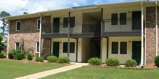 $595 | 611 Vanity Fair Avenue, Butler, AL 36904