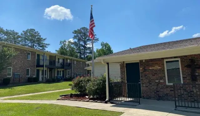 611 Vanity Fair Avenue Butler, AL 36904 - Photo 2 of 10