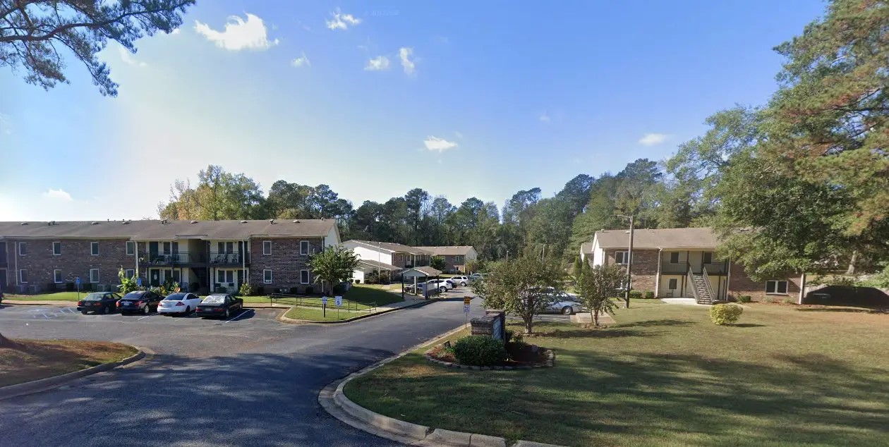 611 Vanity Fair Avenue Butler, AL 36904 - Photo 6 of 10