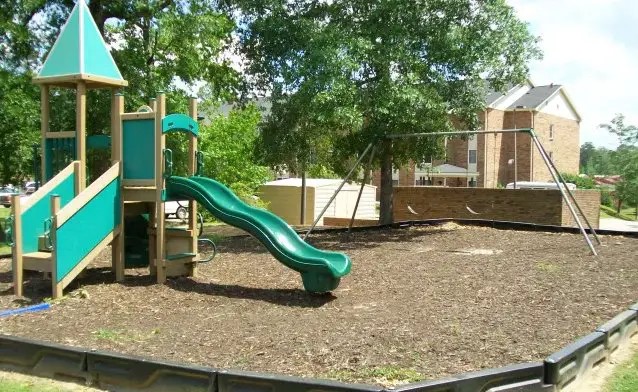 611 Vanity Fair Avenue Butler, AL 36904 - Photo 8 of 10