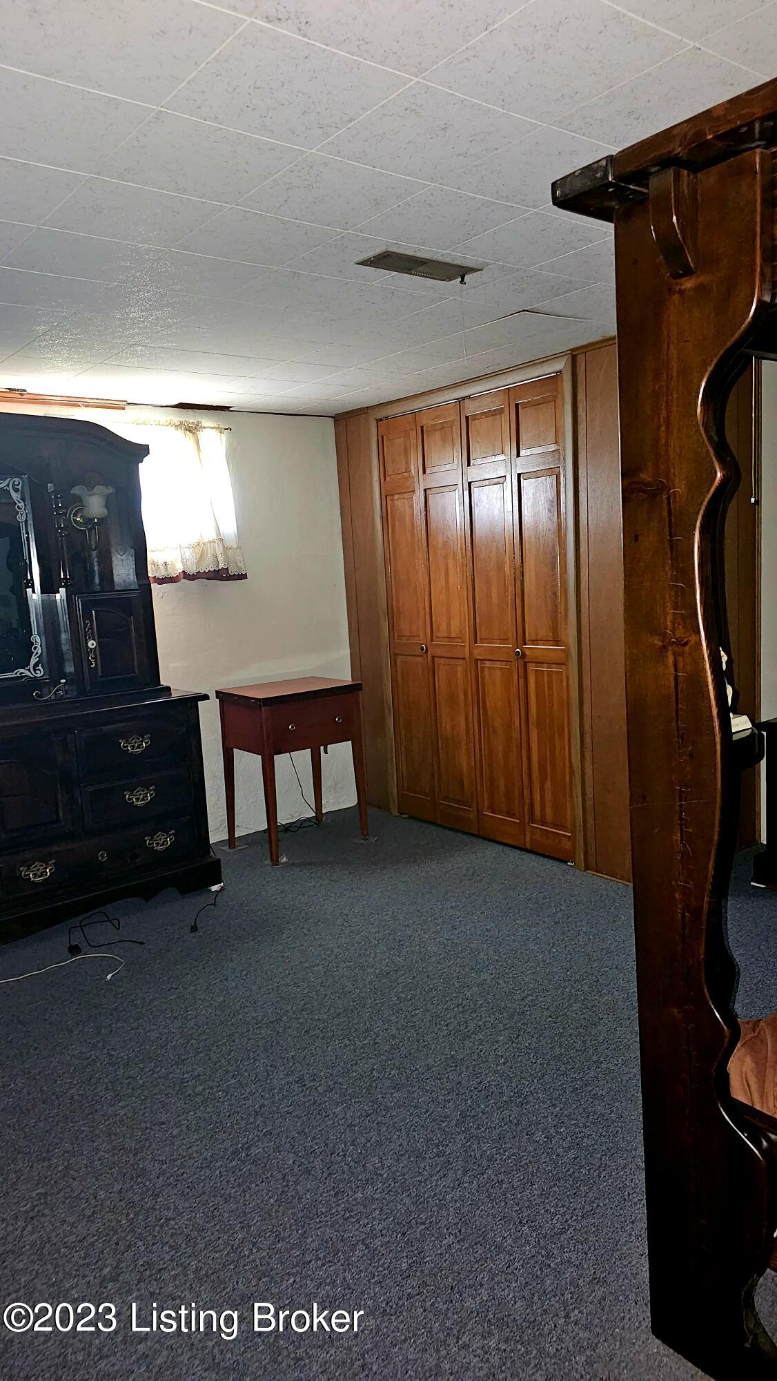 4133 Dover Road Louisville, KY 40216 - Photo 35 of 44 1000005547