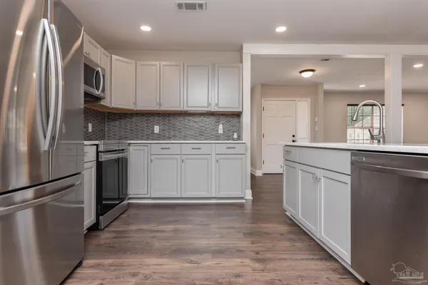 $2,000 | 8238 Li Fair Drive, Pensacola, FL 32506