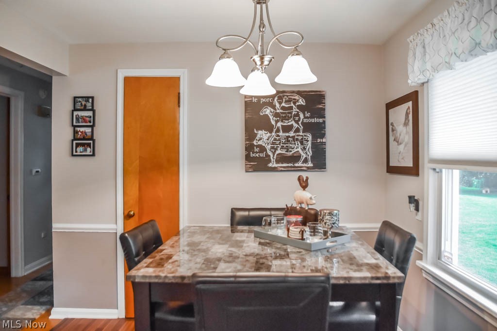 3503 Birchdale Road Northwest Canton, OH 44708 - Photo 3 of 20 Dinette
