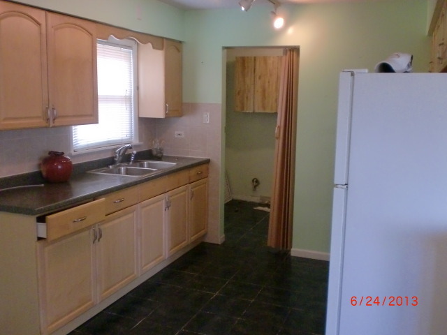 7721 South State Road Burbank, IL 60459 - Photo 4 of 10