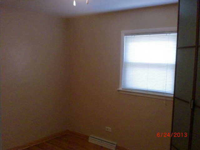 7721 South State Road Burbank, IL 60459 - Photo 6 of 10