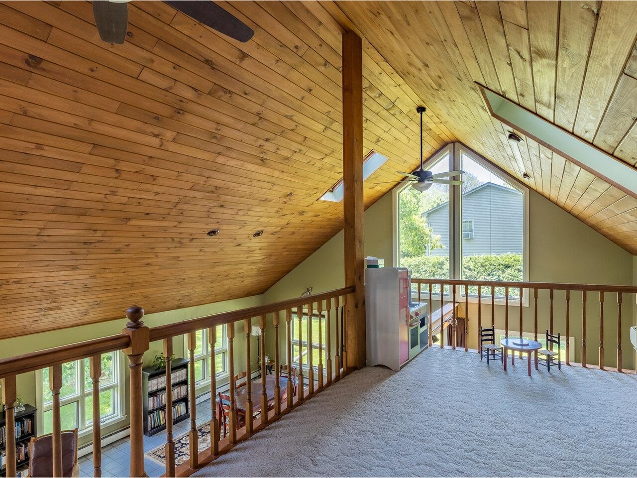 131 Patchen Road South Burlington, VT 05403 - Photo 12 of 29 Gallery Image 12