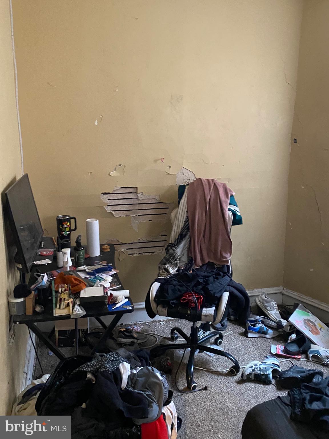 5336 Race Street Philadelphia, PA 19139 - Photo 17 of 23 a view of a workspace with furniture