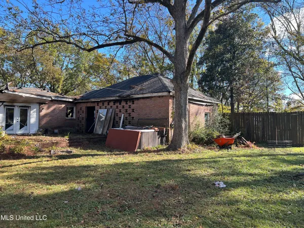 $15,000 | 325 Oliver Avenue, Sledge, MS 38670