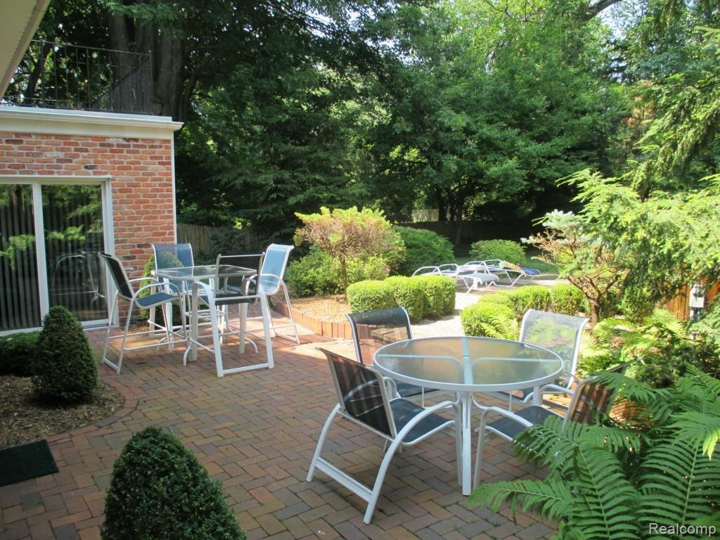 58 Moran Road Grosse Pointe, MI 48236 - Photo 28 of 39 58 Moran 039.jpg