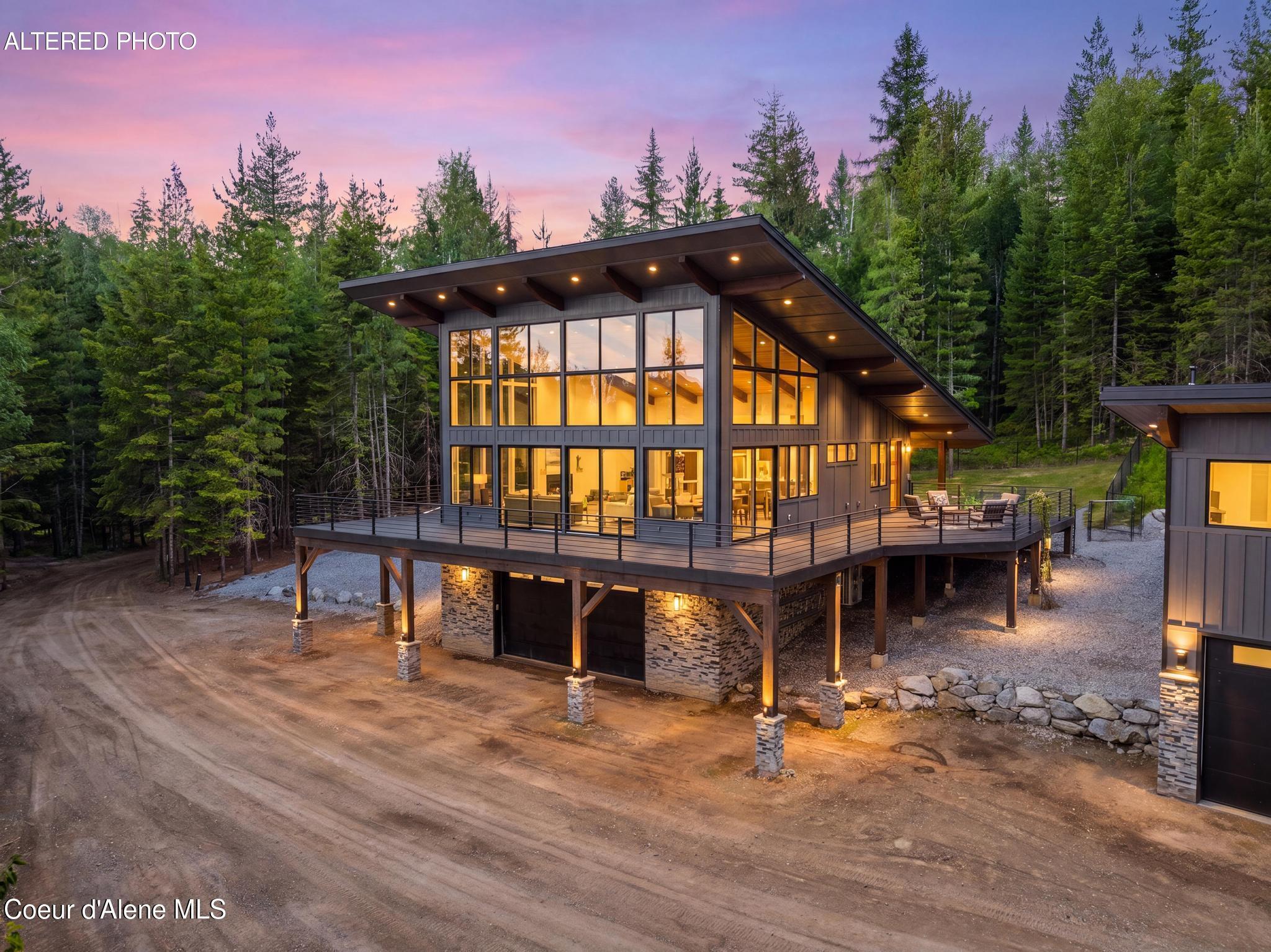 2282 North Center Valley Road Sandpoint, ID 83864 - Photo 4 of 105 DJI_20260612055739_0886_D-HDR_Old_Faithf