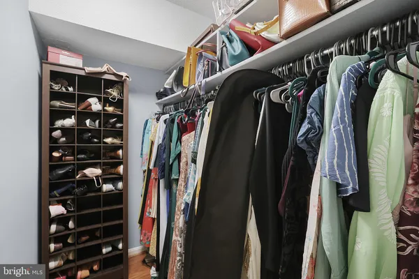 $3,600 | 3713 South George Mason Drive, Unit 1011, Falls Church, VA 22041