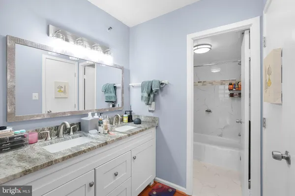 $3,600 | 3713 South George Mason Drive, Unit 1011, Falls Church, VA 22041