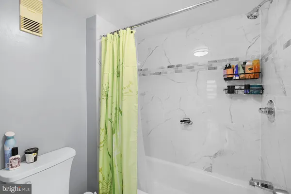 $3,600 | 3713 South George Mason Drive, Unit 1011, Falls Church, VA 22041