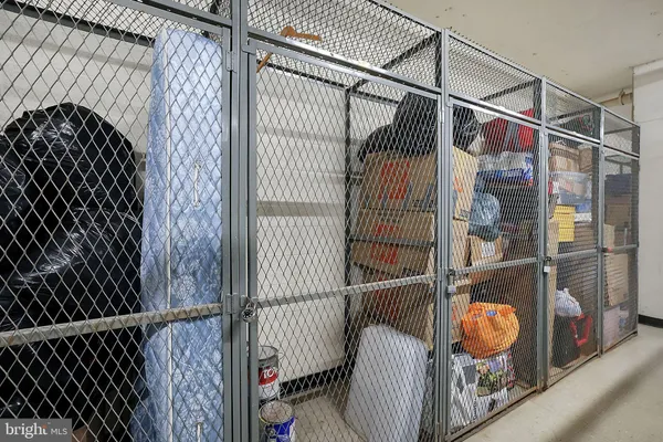 $3,600 | 3713 South George Mason Drive, Unit 1011, Falls Church, VA 22041