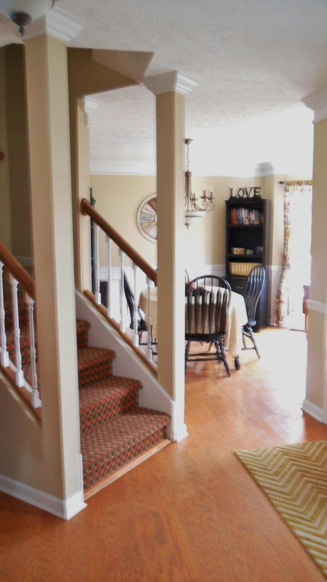 Entry/Foyer