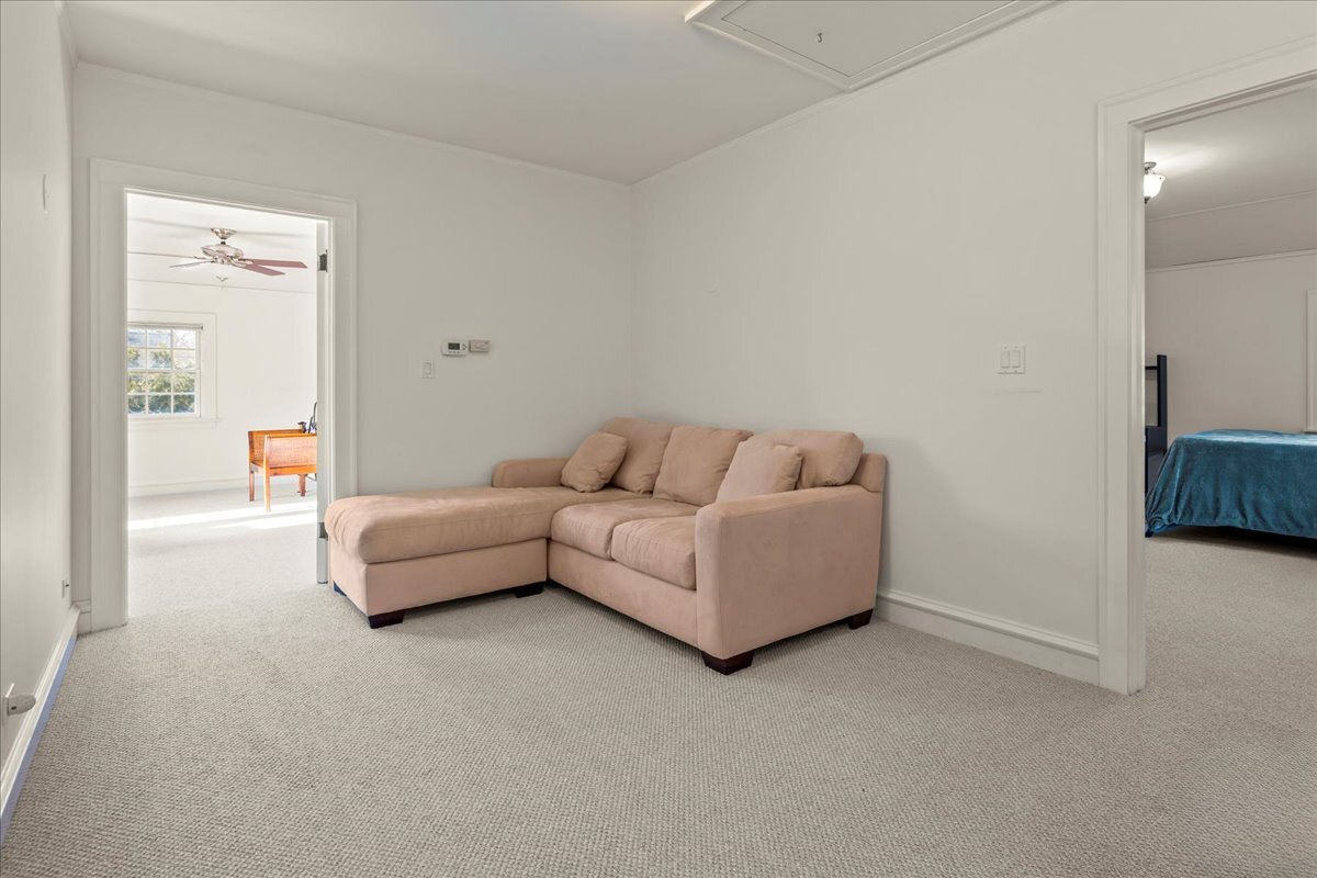 1878 Sunset Road Highland Park, IL 60035 - Photo 16 of 40 a living room with furniture and a couch
