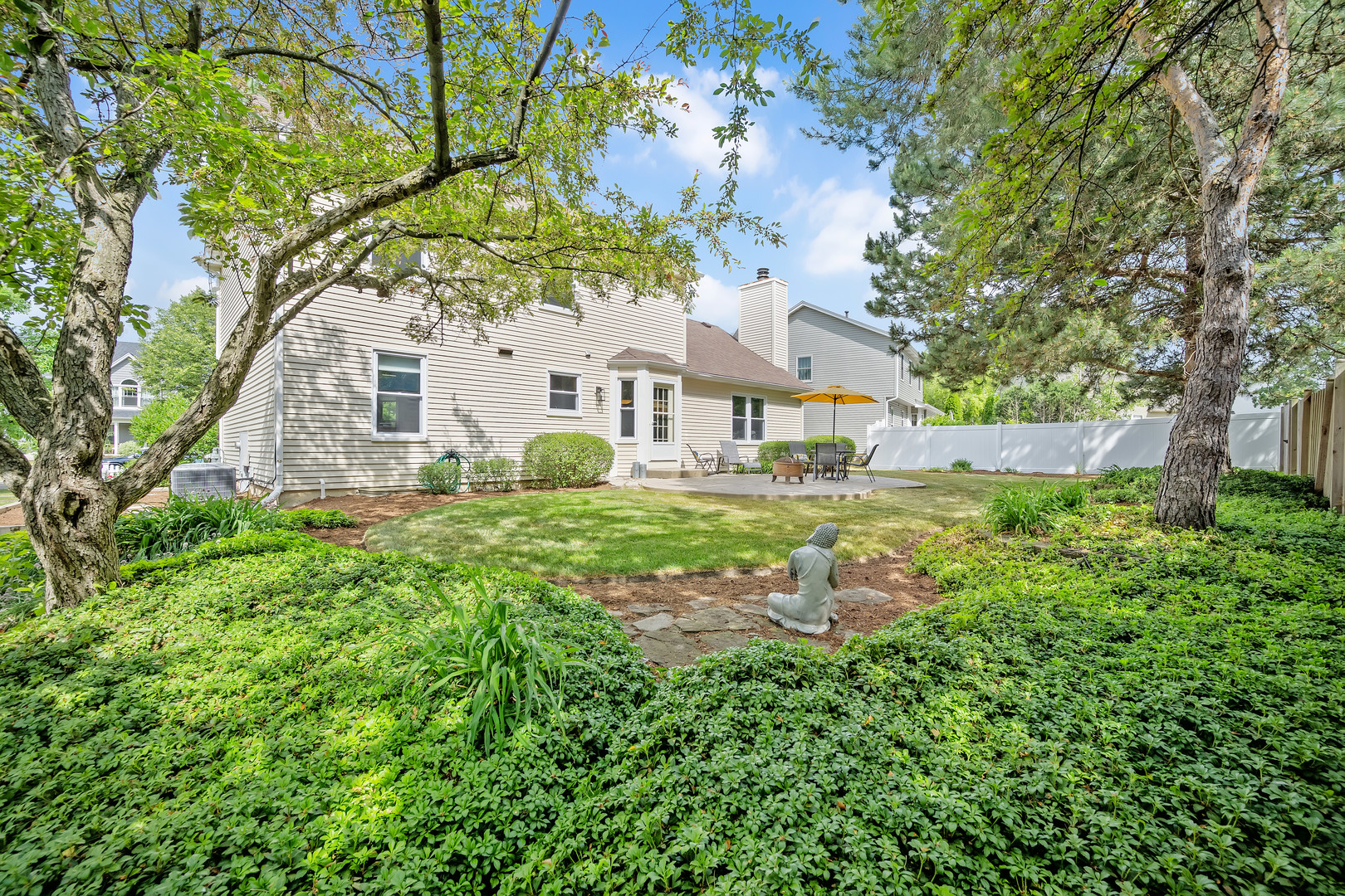 2499 Highland Road Geneva, IL 60134 - Photo 26 of 29 a view of a house with a yard