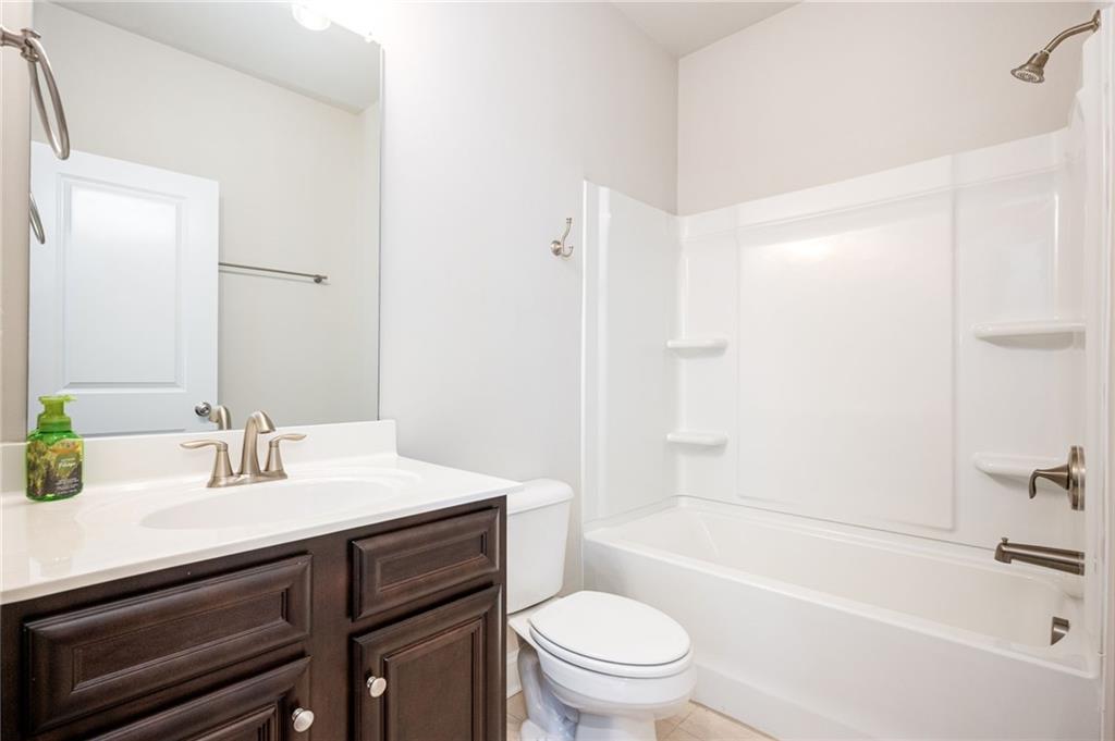 222 Gallant Fox Way Acworth, GA 30102 - Photo 13 of 28