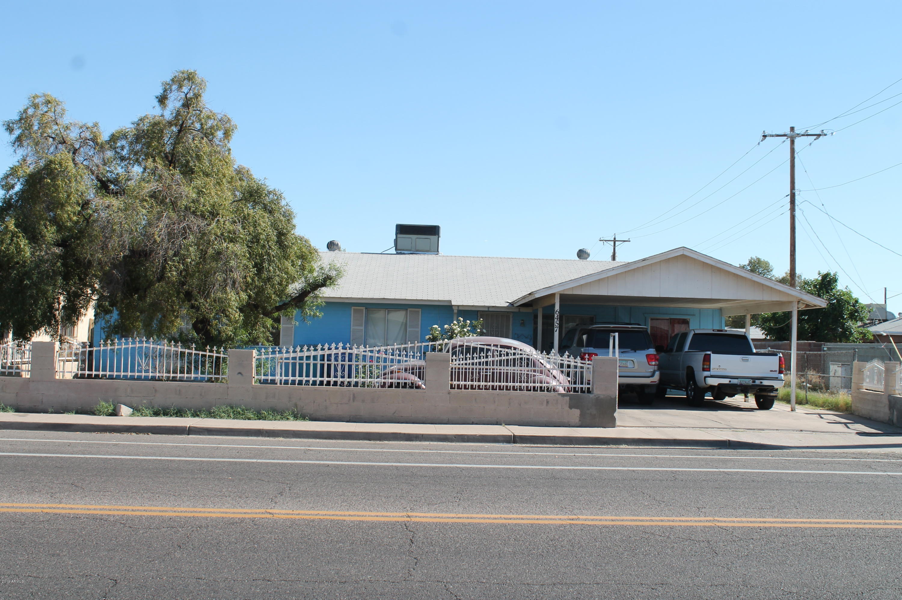6457 West Osborn Road Phoenix, AZ 85033 - Photo 2 of 13 IMG_9435