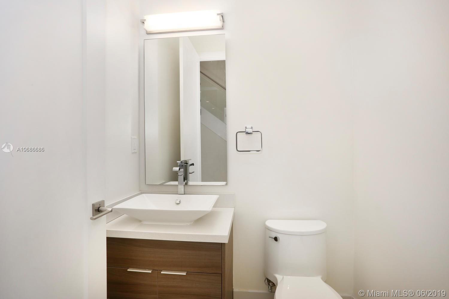 11847 Southwest 81st Road Pinecrest, FL 33156 - Photo 30 of 40 Gallery Image 30