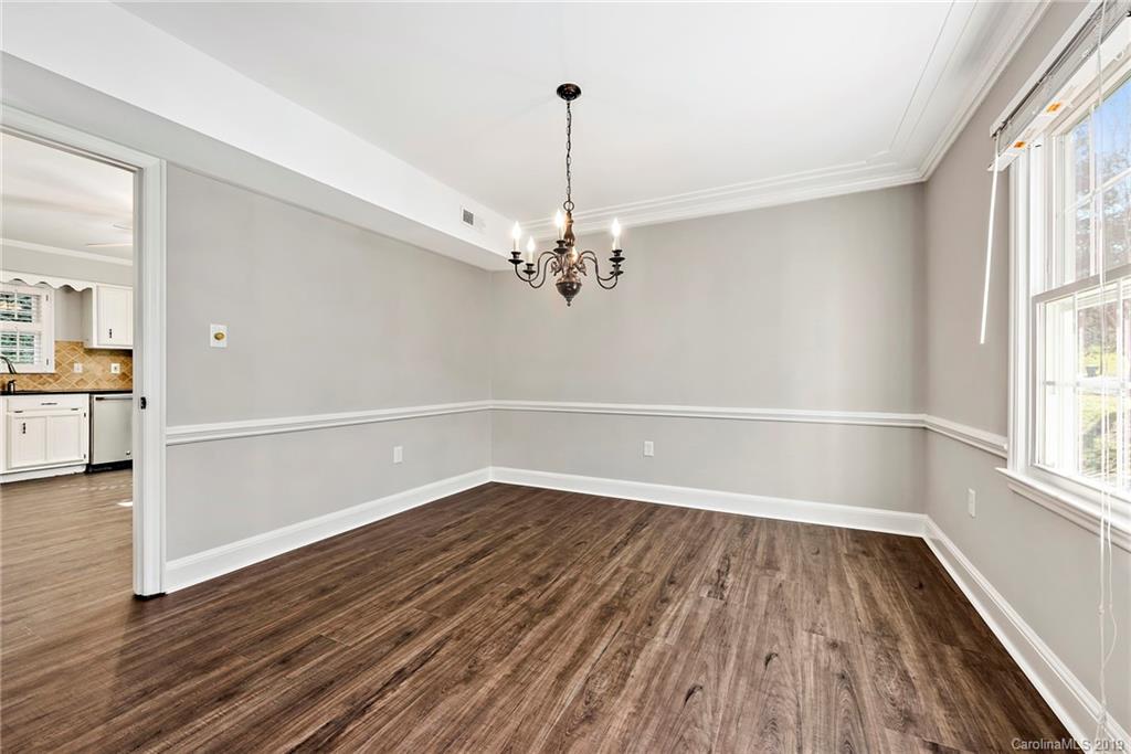 2226 Hamilton Mill Road Charlotte, NC 28270 - Photo 12 of 27