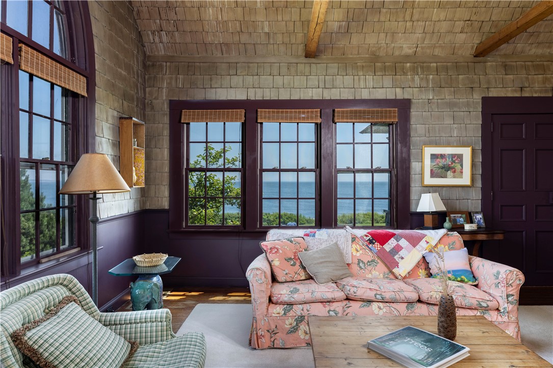 244 Ocean Road Narragansett, RI 02882 - Photo 12 of 50