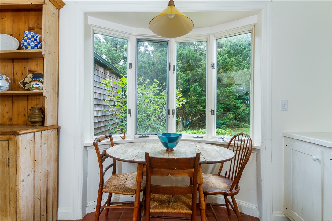 244 Ocean Road Narragansett, RI 02882 - Photo 17 of 50