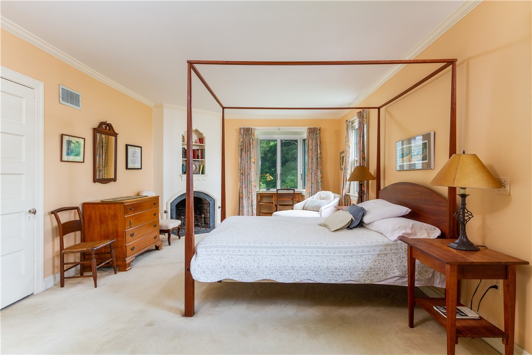 244 Ocean Road Narragansett, RI 02882 - Photo 22 of 50