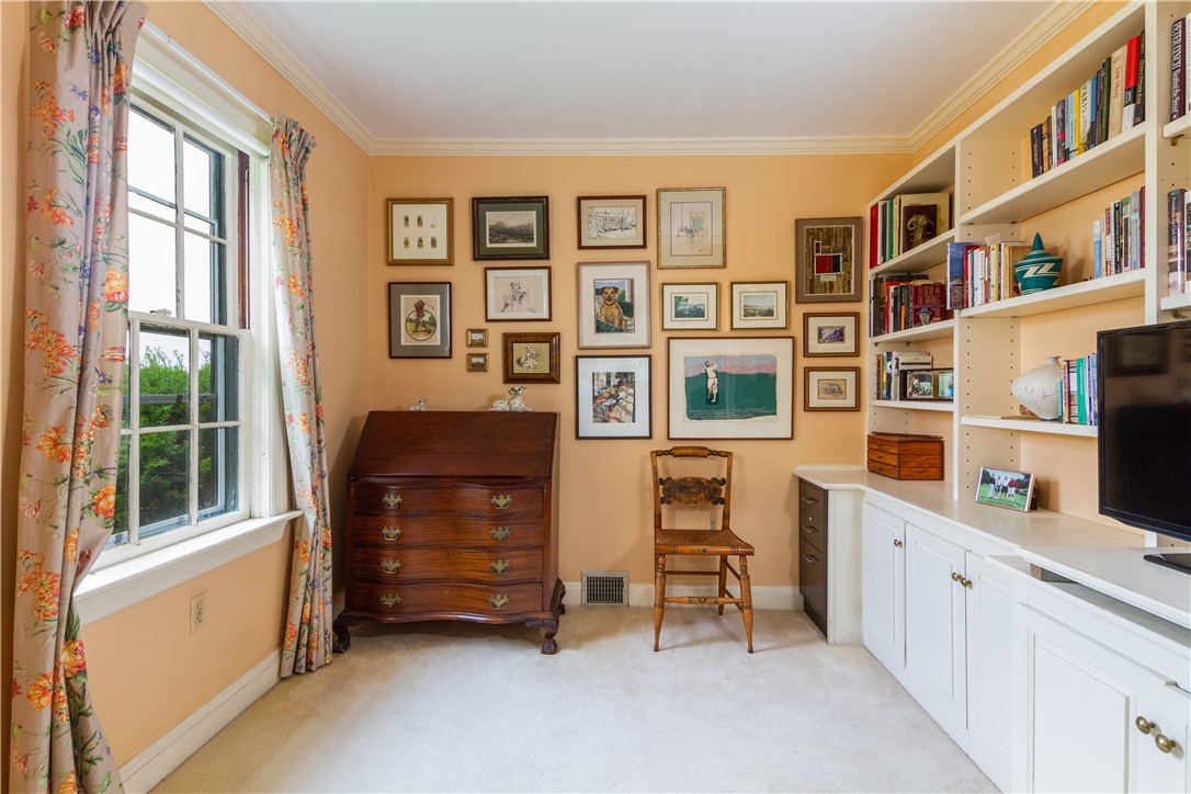 244 Ocean Road Narragansett, RI 02882 - Photo 23 of 50