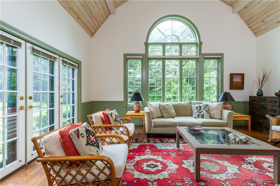 244 Ocean Road Narragansett, RI 02882 - Photo 29 of 50