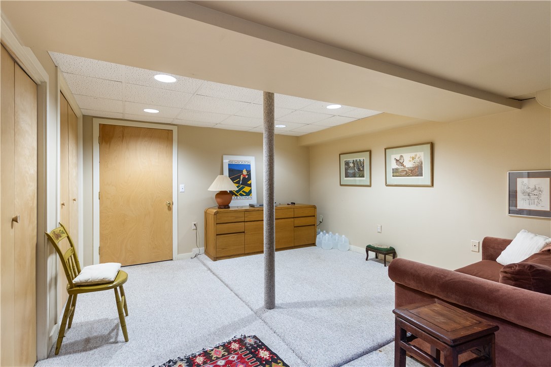 244 Ocean Road Narragansett, RI 02882 - Photo 37 of 50